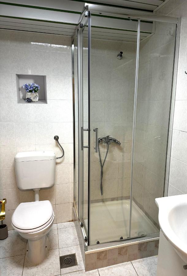 Emily Deluxe Superior 5 Star Studio Apartment, Your Piece Of Heaven With Sea & Park View Новиград Экстерьер фото